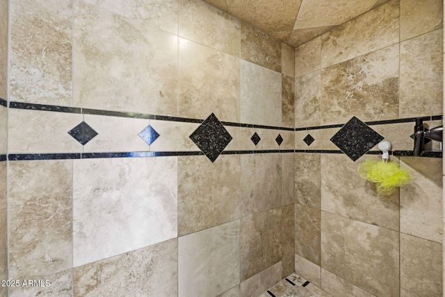 5518 PINE Drive, Pinedale, AZ 85934