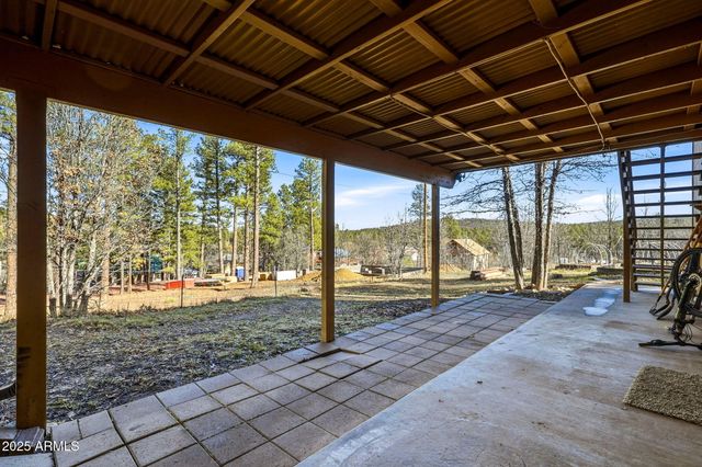 5518 PINE Drive, Pinedale, AZ 85934