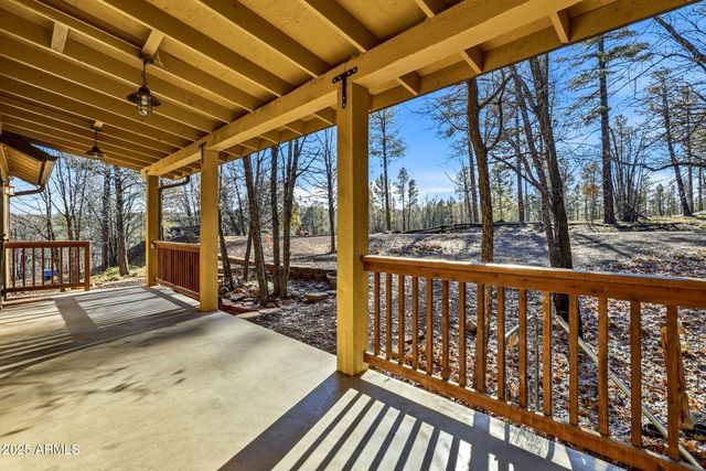 5518 PINE Drive, Pinedale, AZ 85934