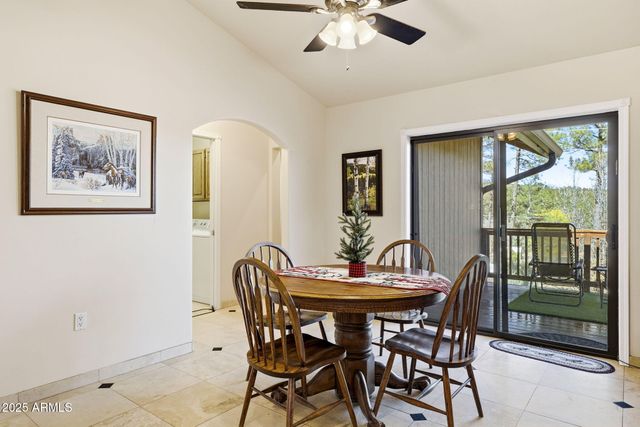 5518 PINE Drive, Pinedale, AZ 85934