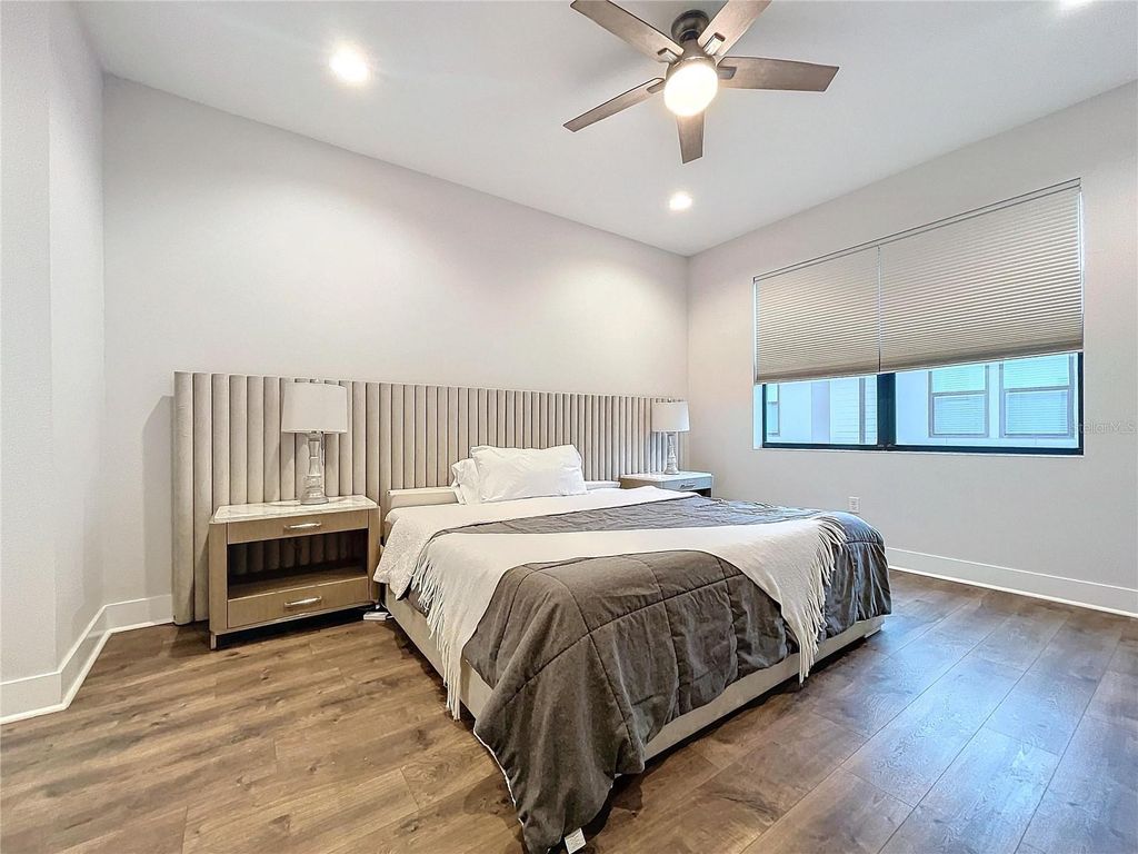 Image 38 of property listing at 2511 N GRADY AVENUE N 59, Tampa, FL 33607