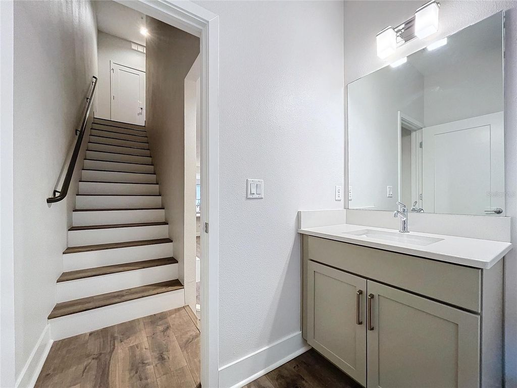 Image 44 of property listing at 2511 N GRADY AVENUE N 59, Tampa, FL 33607