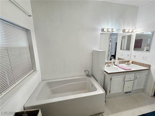 5680 Doubletree Road, Pahrump, NV 89061