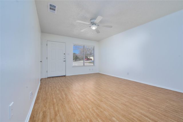 120 Coers CIR A, San Marcos, TX 78666