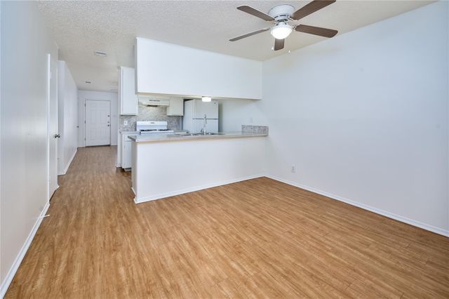 120 Coers CIR A, San Marcos, TX 78666