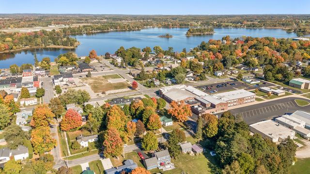 130 4th Street, Lakeviewvlg-cato Twp, MI 48850