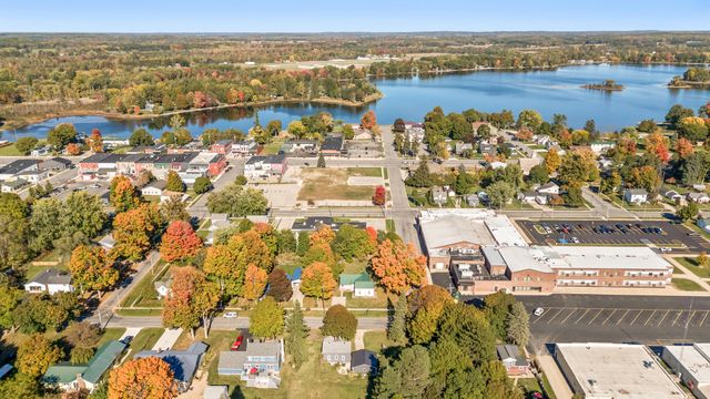 130 4th Street, Lakeviewvlg-cato Twp, MI 48850