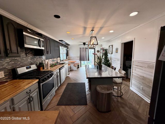 243 N Perry Street, Johnstown, NY 12095