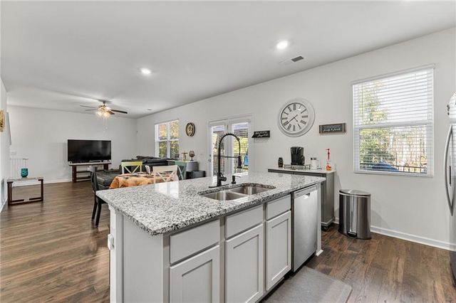 104 Waratah Drive, Locust Grove, GA 30248