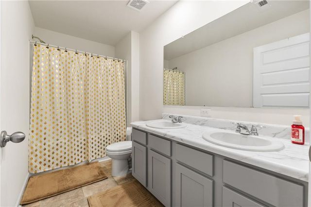 104 Waratah Drive, Locust Grove, GA 30248