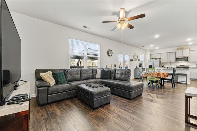 104 Waratah Drive, Locust Grove, GA 30248