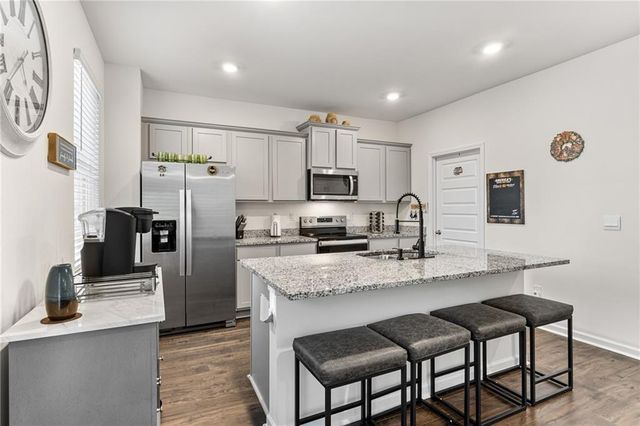 104 Waratah Drive, Locust Grove, GA 30248