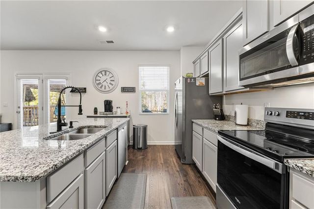 104 Waratah Drive, Locust Grove, GA 30248