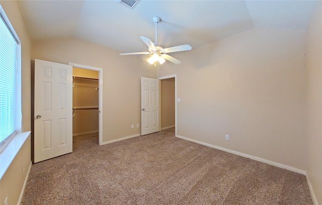 2810 White Oak Lane, Pearland, TX 77584