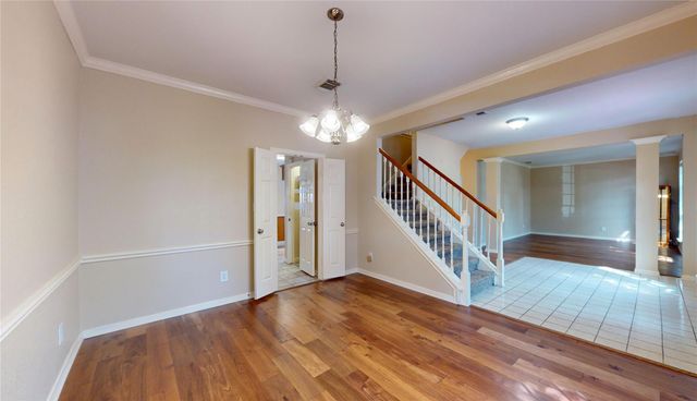 2810 White Oak Lane, Pearland, TX 77584