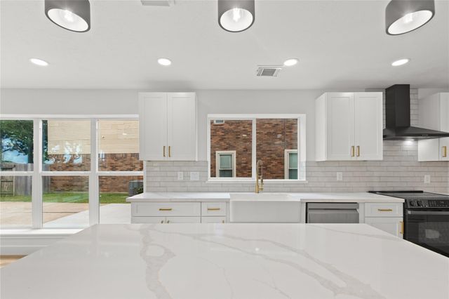 3014 Cumberland Drive, Missouri City, TX 77459