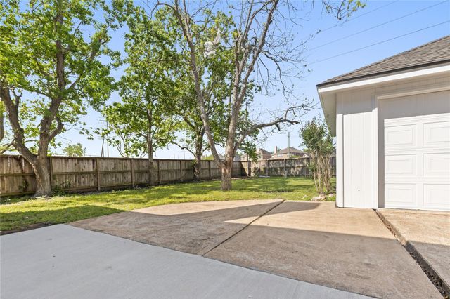 3014 Cumberland Drive, Missouri City, TX 77459