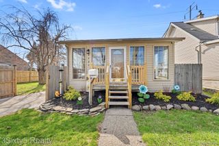 2232 9th Street, Wyandotte, MI 48192