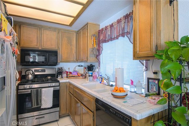 1042 Walnut Street D, Tustin, CA 92780