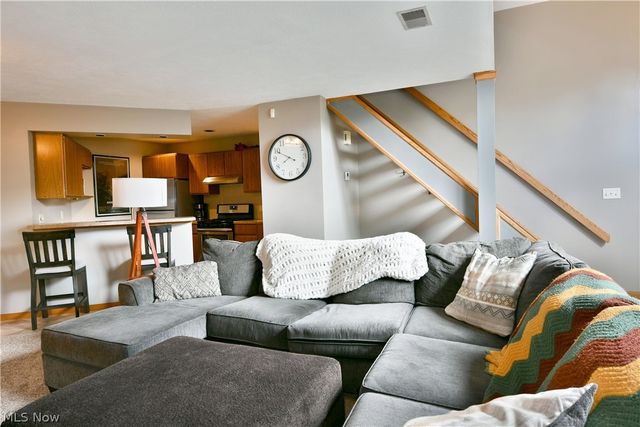 4052 Saint Andrews Court 4, Canfield, OH 44406