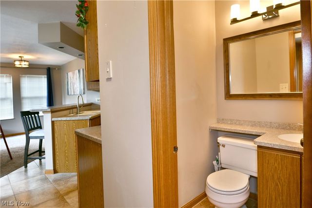 4052 Saint Andrews Court 4, Canfield, OH 44406