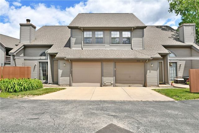 4052 Saint Andrews Court 4, Canfield, OH 44406