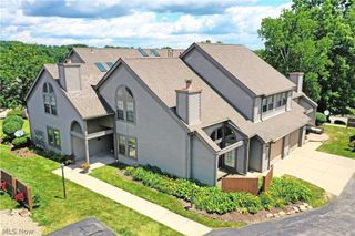 4052 Saint Andrews Court 4, Canfield, OH 44406