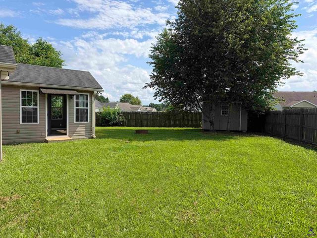 104 Lonesome Doe Circle, Kathleen, GA 31047