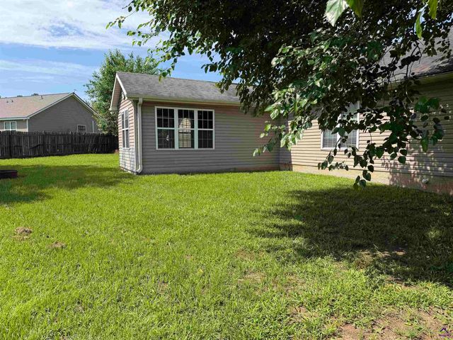 104 Lonesome Doe Circle, Kathleen, GA 31047