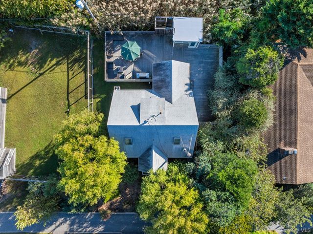 38 Homesite Avenue, Seaview, NY 11770