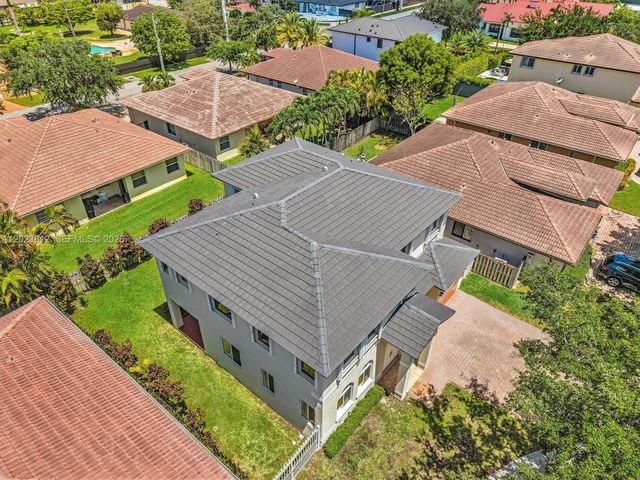 2864 SW 138th Path, Miami, FL 33175