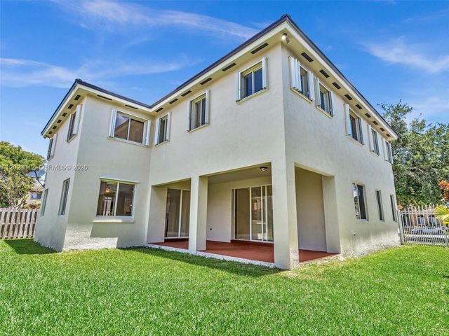 2864 SW 138th Path, Miami, FL 33175
