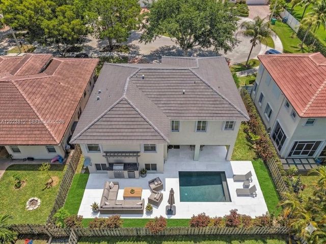 2864 SW 138th Path, Miami, FL 33175