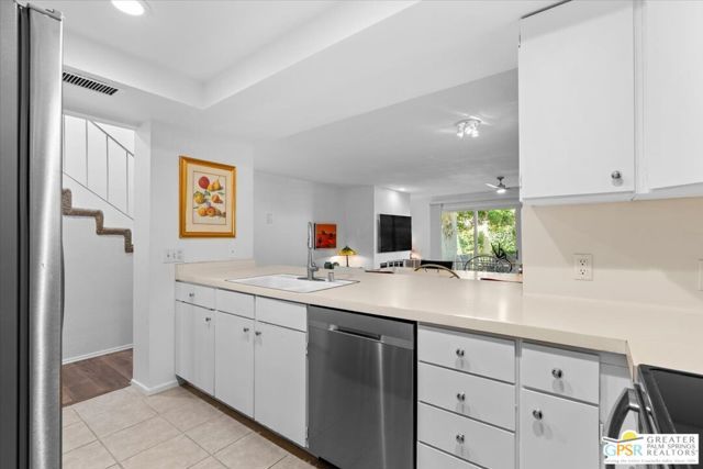 2007 S Ramitas Way, Palm Springs, CA 92264