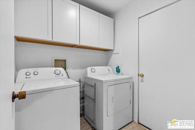 2007 S Ramitas Way, Palm Springs, CA 92264