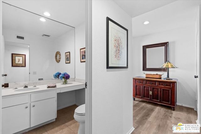 2007 S Ramitas Way, Palm Springs, CA 92264