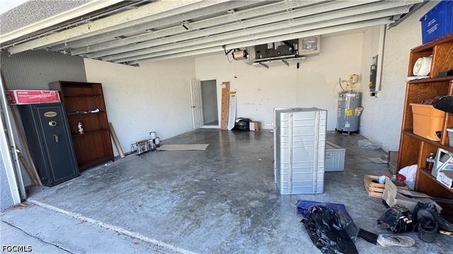 1716 SW 3rd PL, Cape Coral, FL 33991