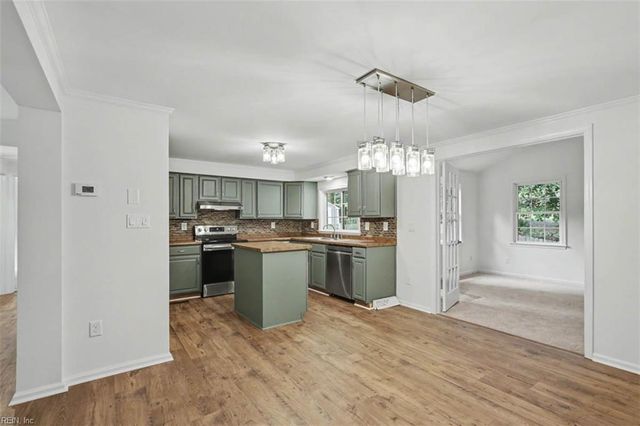 117 Briar LN, Williamsburg, VA 23188