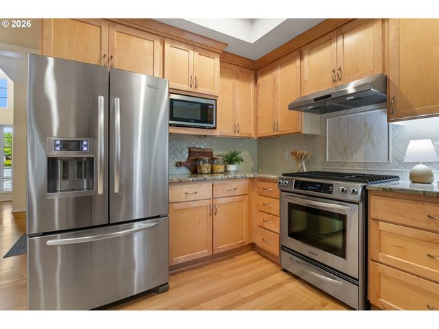 17932 Nw LONE ROCK Dr, Portland, OR 97229