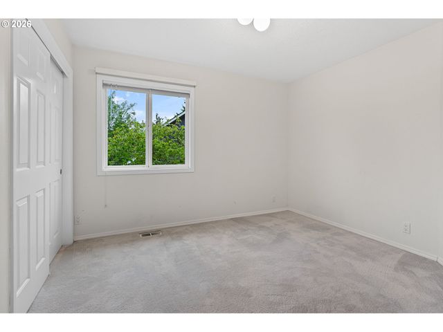 17932 Nw LONE ROCK Dr, Portland, OR 97229