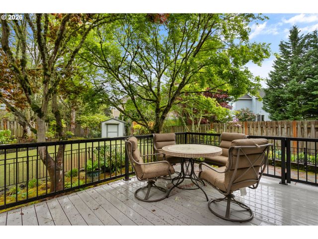 17932 Nw LONE ROCK Dr, Portland, OR 97229