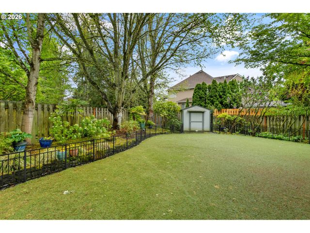 17932 Nw LONE ROCK Dr, Portland, OR 97229