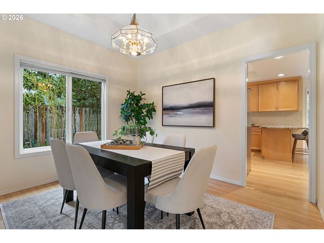 17932 Nw LONE ROCK Dr, Portland, OR 97229