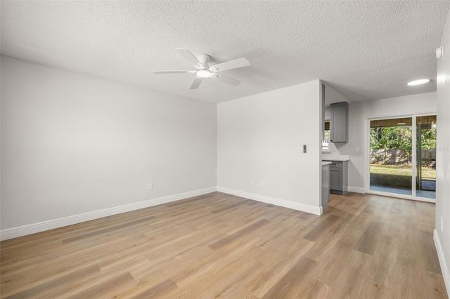 14309 VILLAGE VIEW DRIVE, Tampa, FL 33624