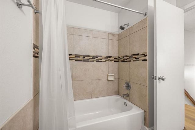 14309 VILLAGE VIEW DRIVE, Tampa, FL 33624