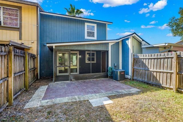 14309 VILLAGE VIEW DRIVE, Tampa, FL 33624