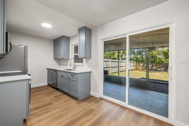 14309 VILLAGE VIEW DRIVE, Tampa, FL 33624