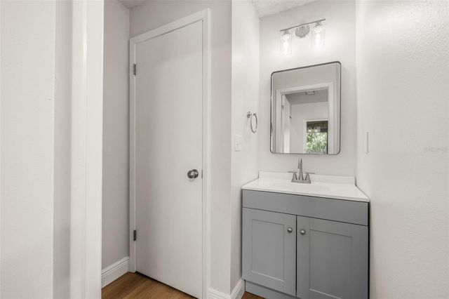 14309 VILLAGE VIEW DRIVE, Tampa, FL 33624