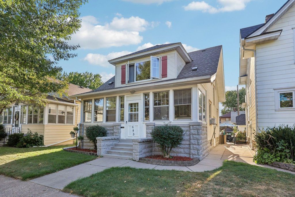 655 Simpson Street, Saint Paul, MN 55104 — exterior