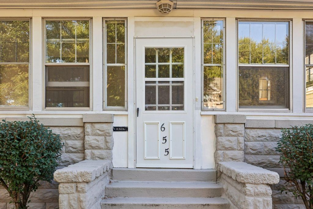 655 Simpson Street, Saint Paul, MN 55104 — photo 4
